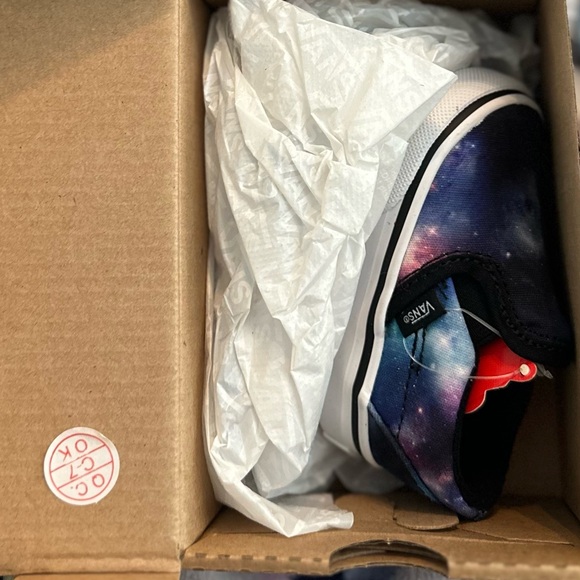 GALAXY Vans Classic Slip on Shoes - Picture 8 of 9